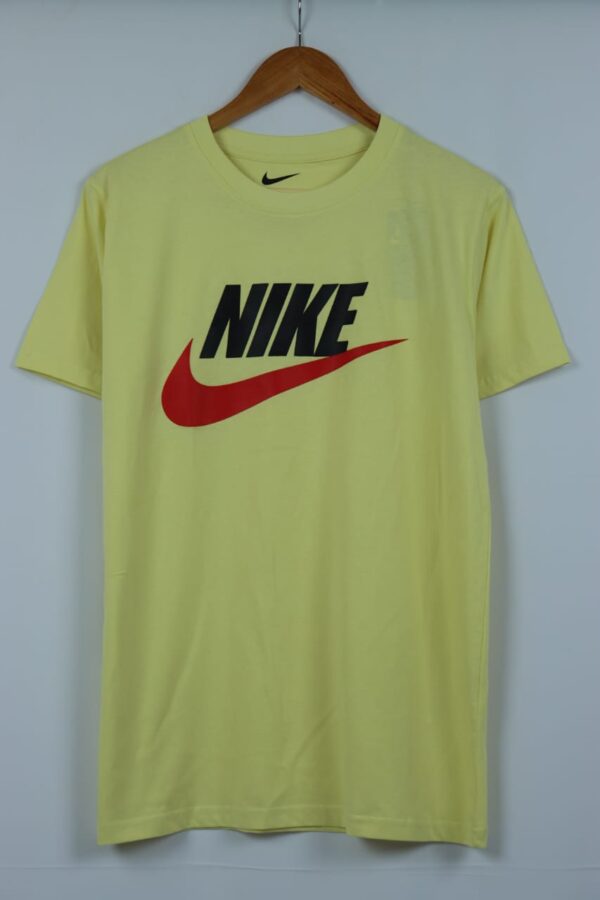 Nike T-Shirts - Image 2