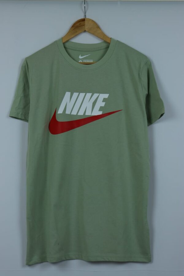 Nike T-Shirts - Image 3