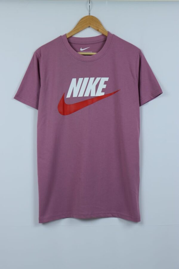 Nike T-Shirts - Image 4